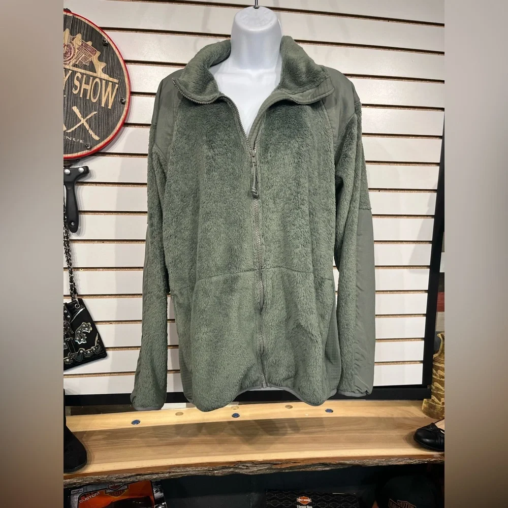 Fleece jacket size medium